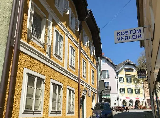 Susas Charming Places